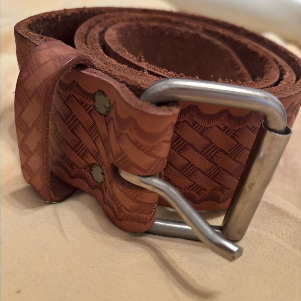 Vintage Nicholas basket weave cowhide belt